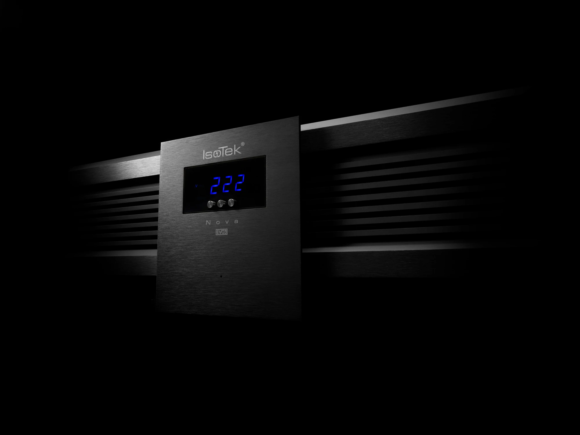 IsoTek EVO3 Nova Hogestroom-netfilter Zwart