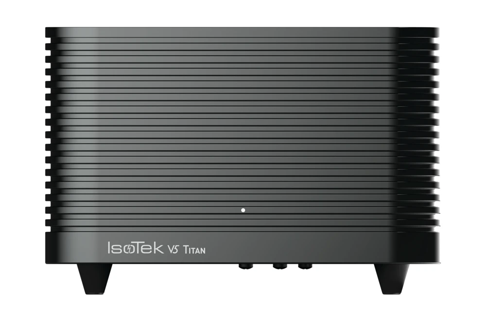 IsoTek V5 Titan Power Line Cleaner Black
