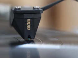 Ortofon 2M Black Moving Magnet Cartridge