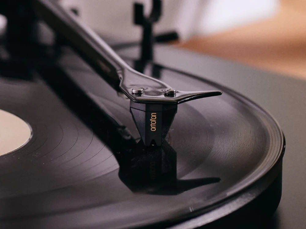 Ortofon 2M Black Moving Magnet Cartridge