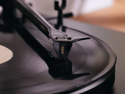 Ortofon 2M Black Moving Magnet Cartridge