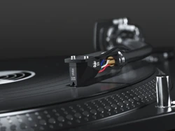 Ortofon 2M Black LVB 250 Moving Magnet Cartridge