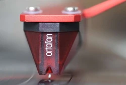 Ortofon 2M Red Moving Magnet Cartridge