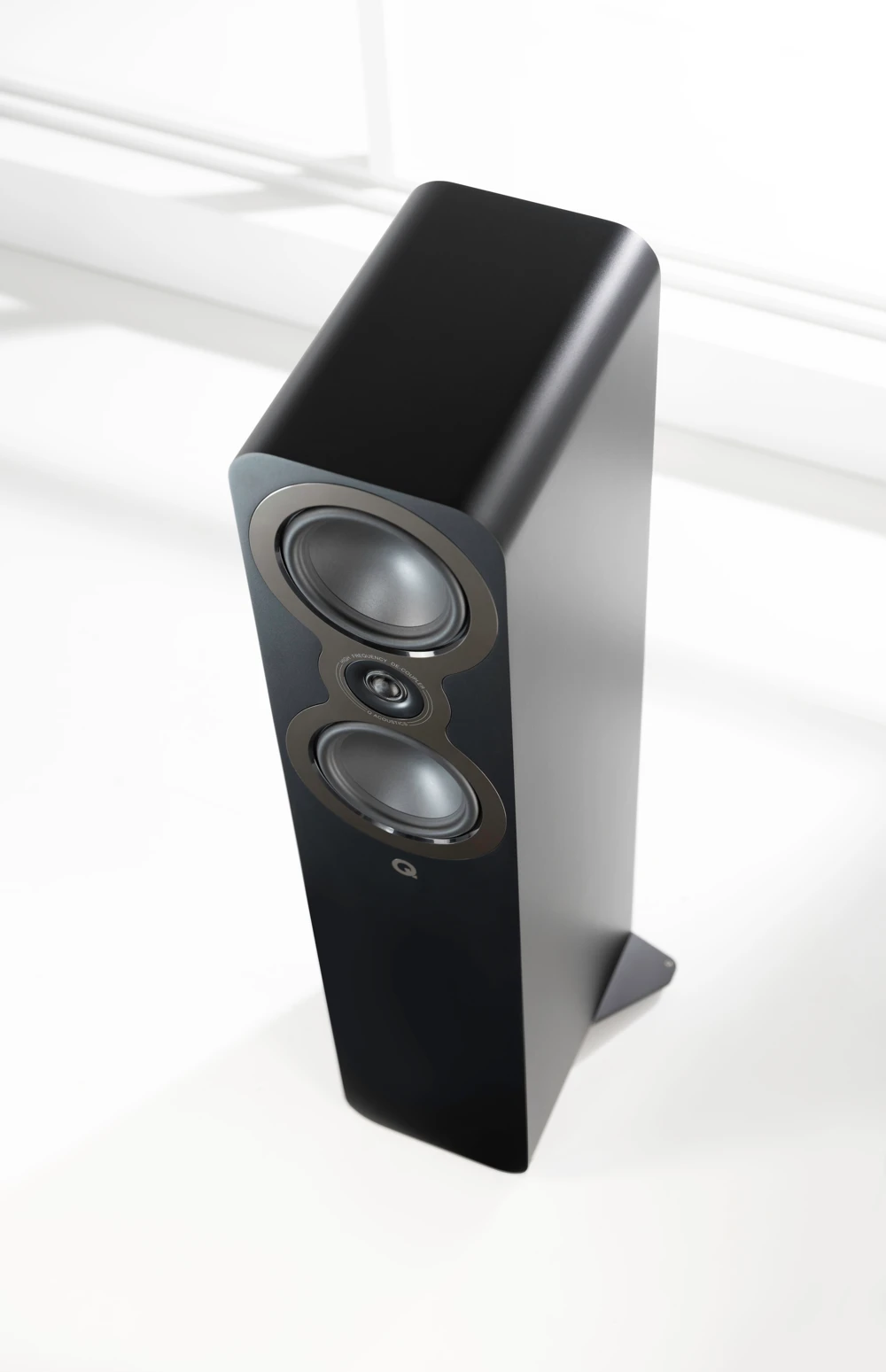Q Acoustics 3050c Floorstanding speaker Satin Black