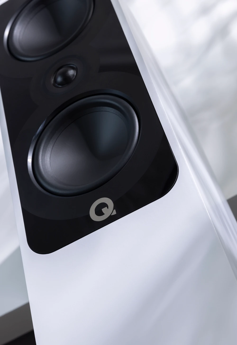 Q Acoustics 5040 Floorstanding speaker Satin White