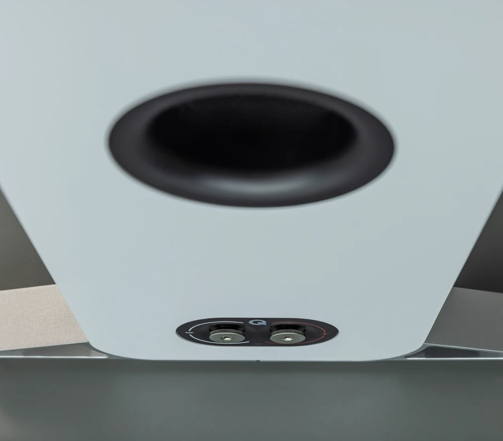 Q Acoustics 5050 Floorstanding speaker Satin White