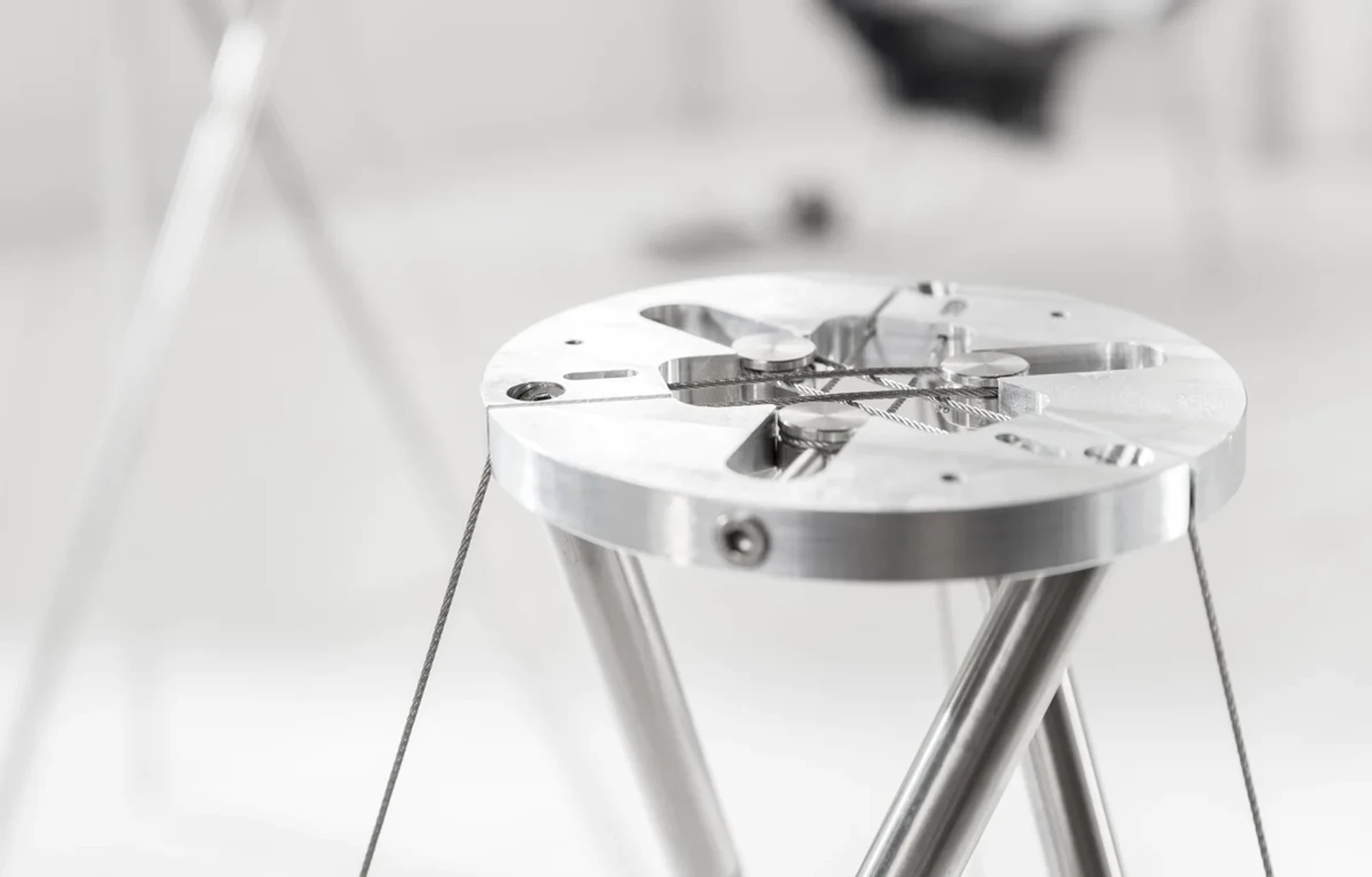 Q Acoustics Concept 300 Speaker Stands - Roestvrij Staal
