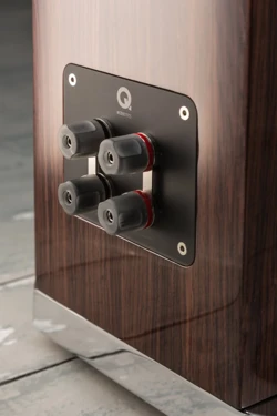 Q Acoustics Concept 500 Vloerstaande luidspreker Zwart & Rosewood