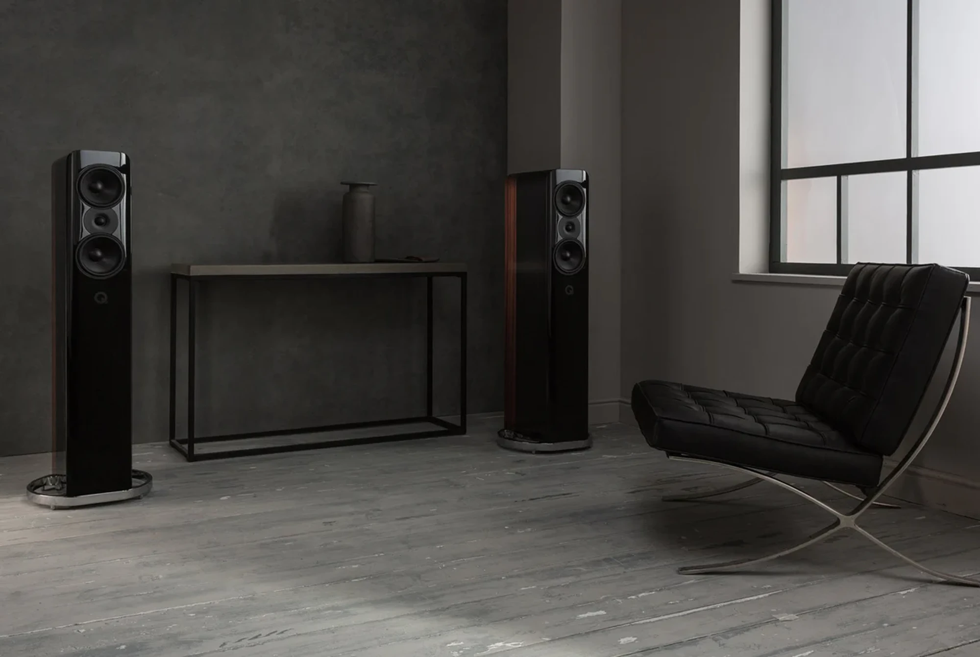 Q Acoustics Concept 500 Floorstanding speaker Black & Rosewood