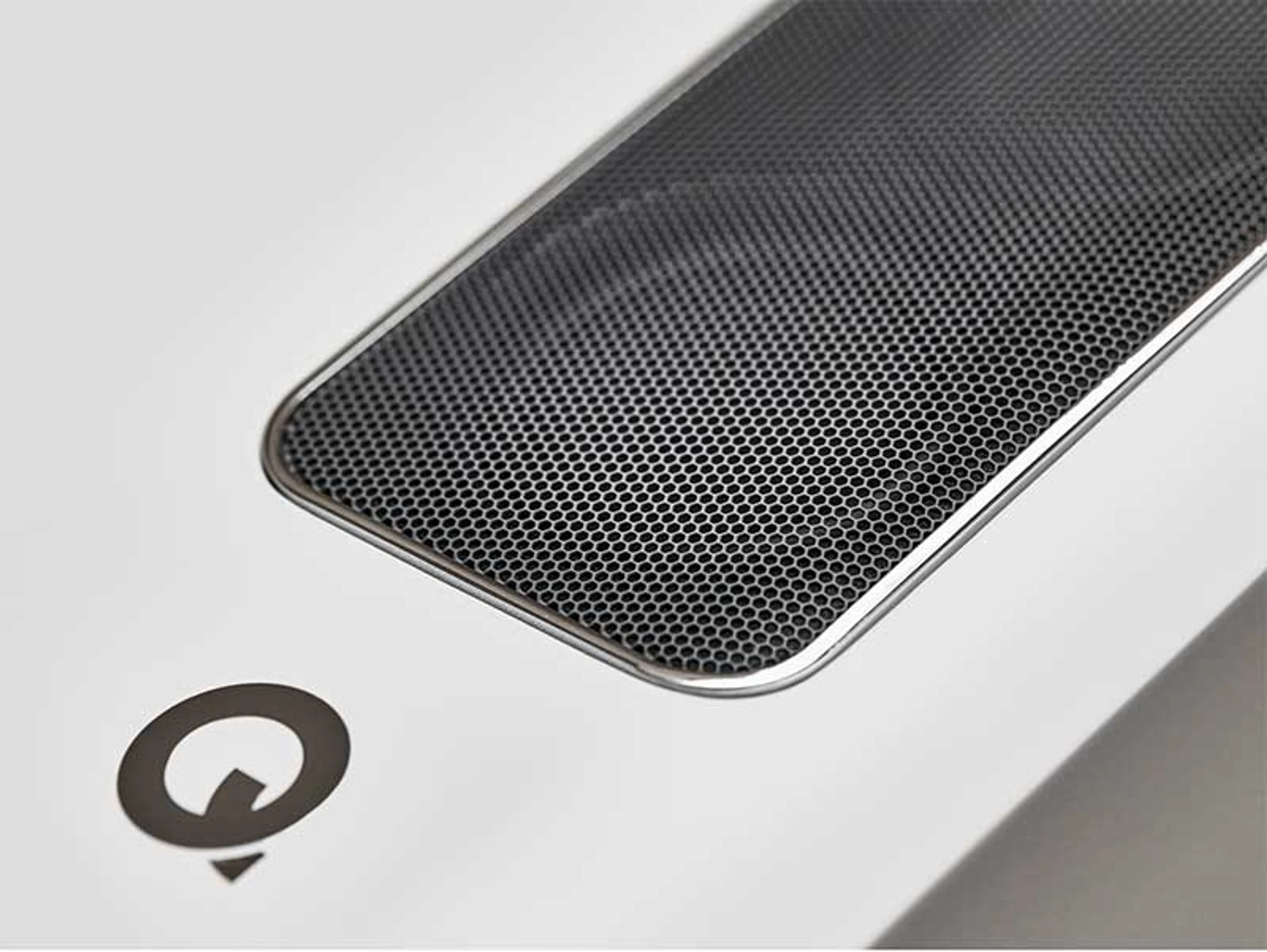 Q Acoustics Q Active 200 Wireless bookshelf speaker White