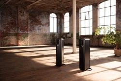 Q Acoustics Q Active 400 Wireless floorstanding speaker Black